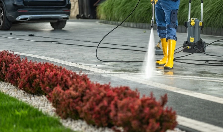 Local Driveway Pressure Washing Enoch, UT Local Driveway Pressure Washing Enoch, UT